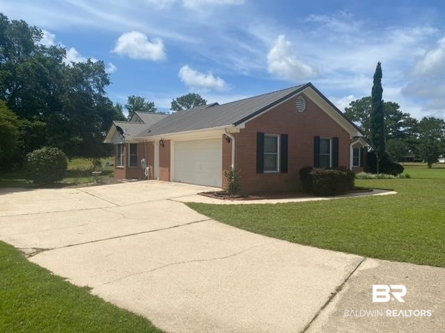 9110 Pro Circle Foley, AL 36535 - Photo 4 of 50