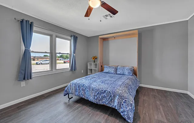 $270,000 | 1506 West 6th Street, McGregor, TX 76657