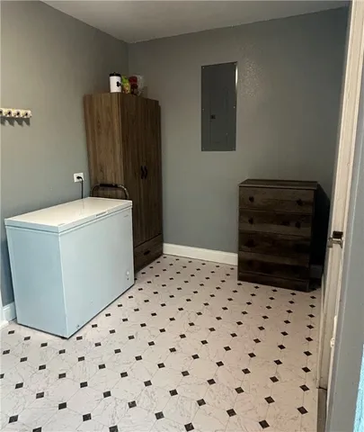 $270,000 | 1506 West 6th Street, McGregor, TX 76657