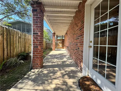 $285,000 | 818 Moss Street, Unit 101, New Orleans, LA 70119