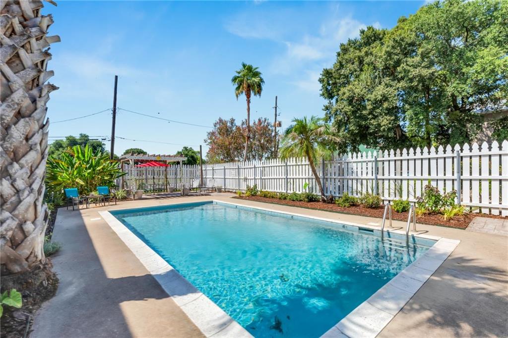 818 Moss Street, Unit 101 New Orleans, LA 70119 - Photo 6 of 24