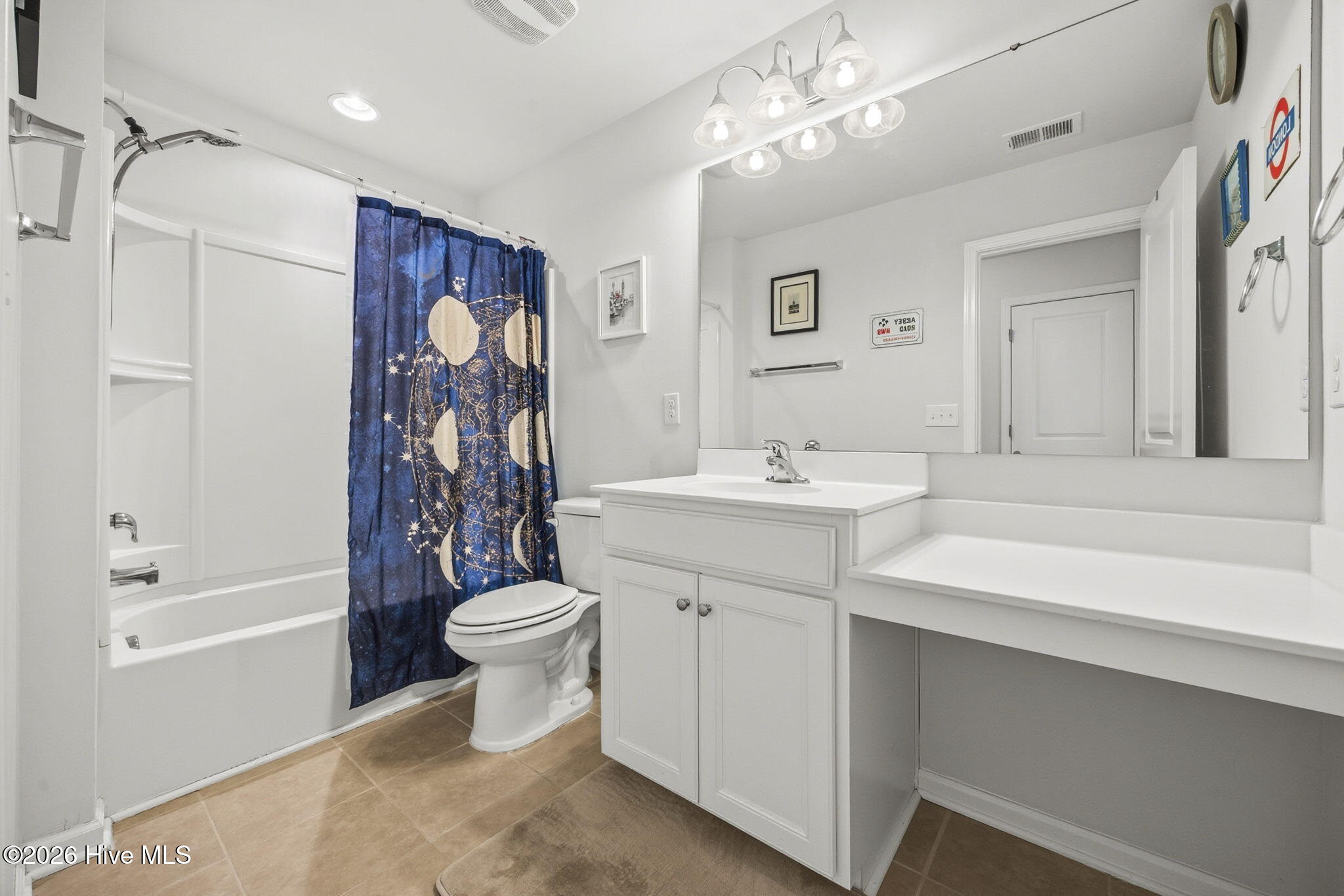 301 Bulkhead Bend Calabash, NC 28467 - Photo 20 of 34 Hall Bath