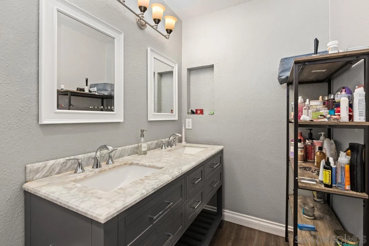 9877 Chestnut Street Spring Valley, CA 91977 - Photo 23 of 26 Gallery Image 23