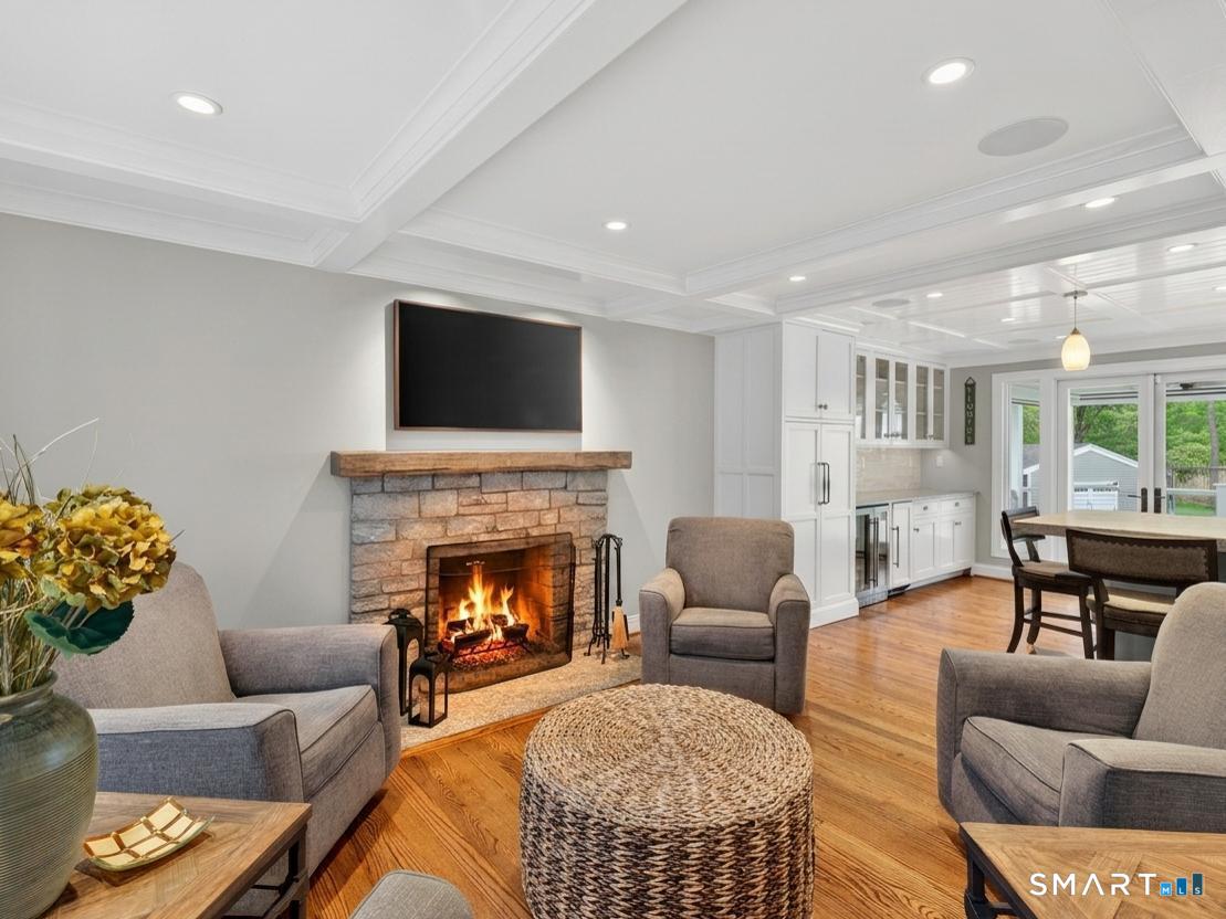 4 Beach Road Old Saybrook, CT 06475 - Photo 4 of 38