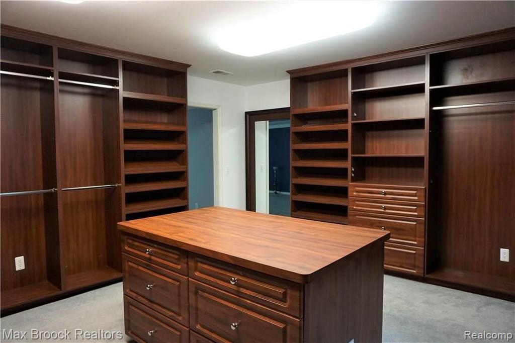 4077 Lincoln Road Bloomfield Hills, MI 48301 - Photo 28 of 30