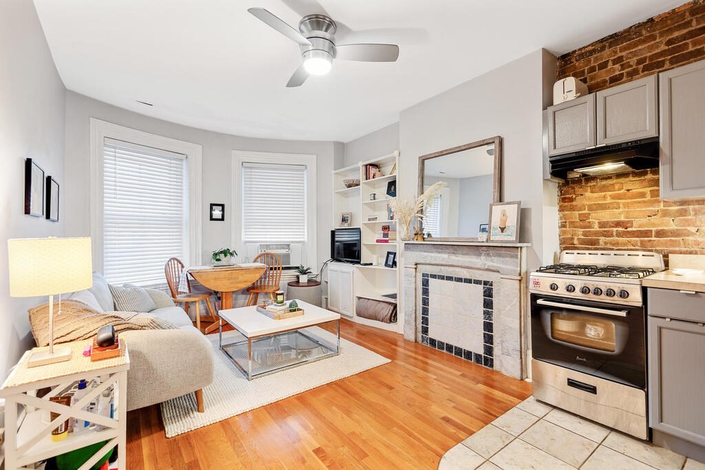 154 West Concord Street, Unit 3A, Boston, MA 02118 Compass