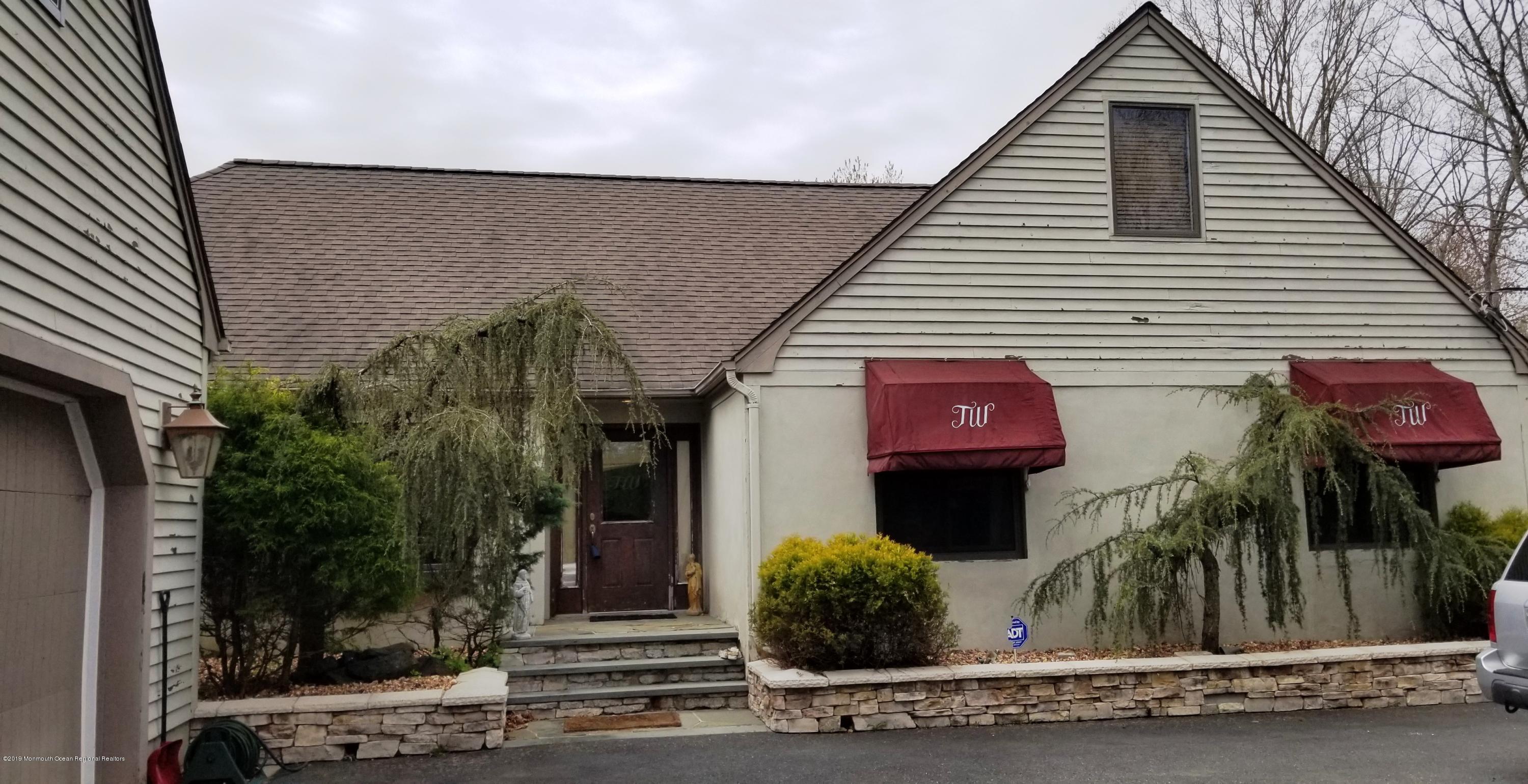 1709 Martin Road Neptune, NJ 07753 - Photo 8 of 17 20190425_131914