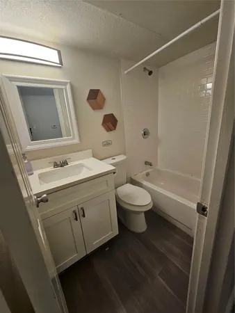 $900 | 4501 Speedway, Unit 104, Austin, TX 78751