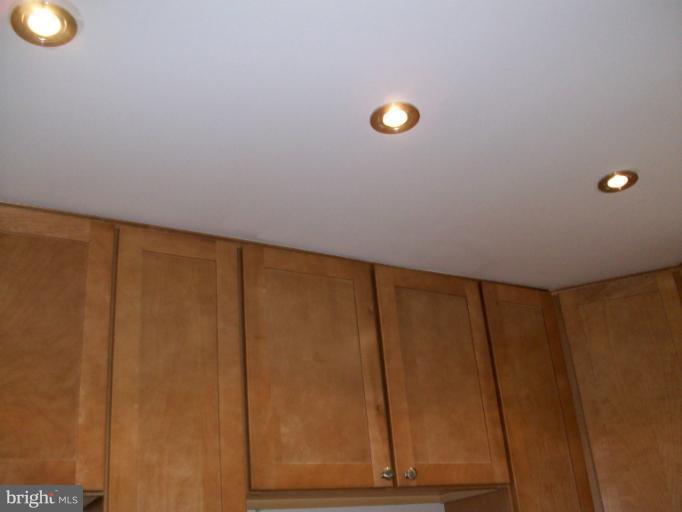 2005 Barrowfield Road Fort Washington, MD 20744 - Photo 9 of 10 Brand New Mabple Cabinets
