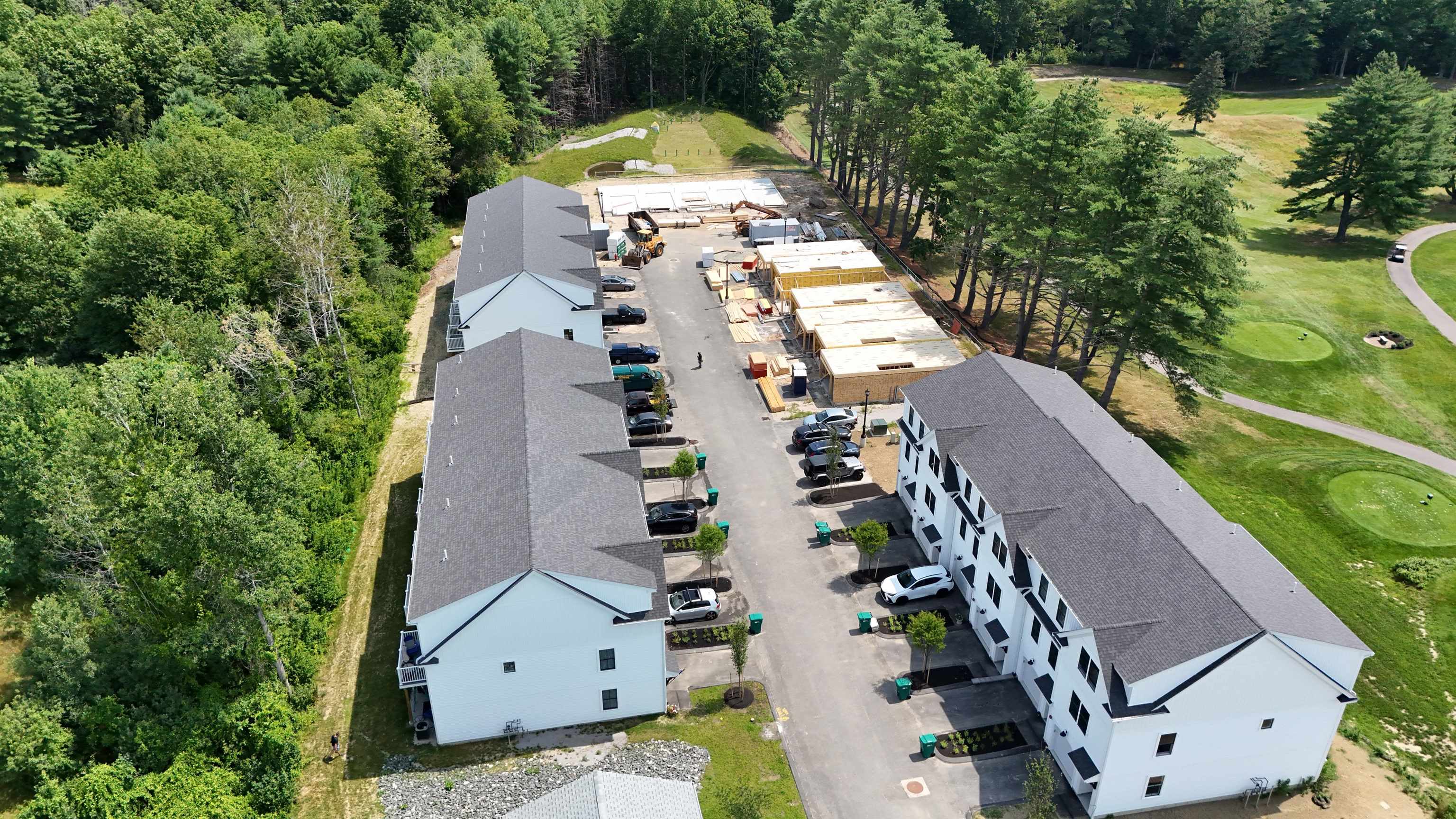 29 B Birdie Grove, Unit B Rochester, NH 03839 - Photo 4 of 27 Gallery Image 4