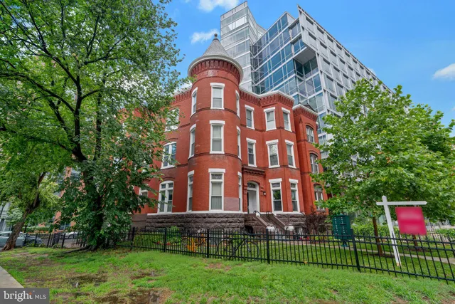 $340,000 | 459 Massachusetts Avenue Northwest, Unit B1, Washington, DC 20001