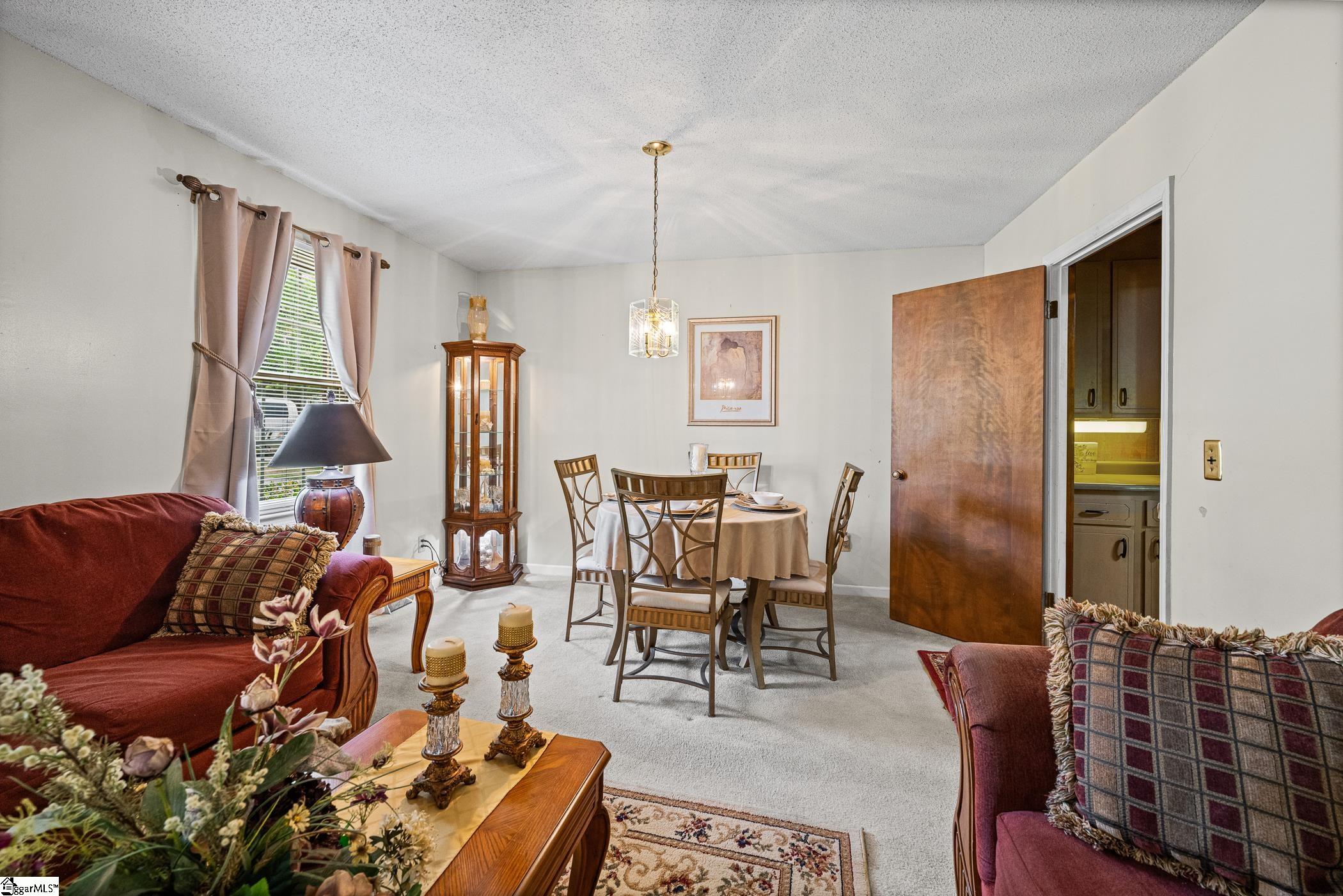 103 Manning Court Greenwood, SC 29649 - Photo 10 of 33