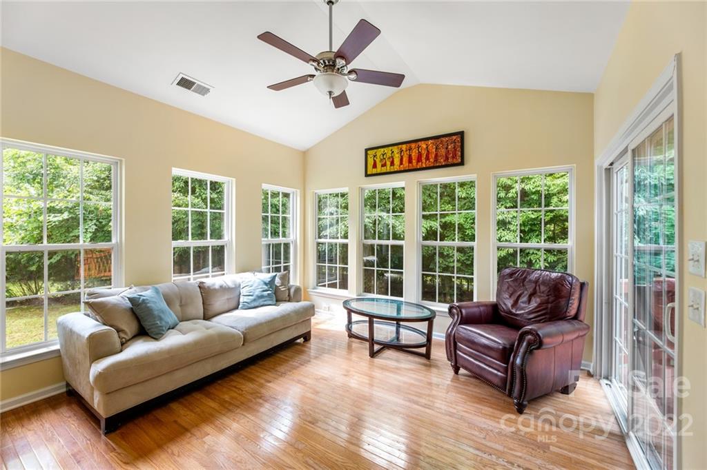 1248 Rockwell View Road Matthews, NC 28105 - Photo 15 of 33 Gallery Image 15