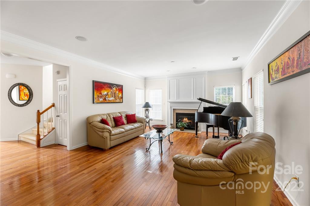 1248 Rockwell View Road Matthews, NC 28105 - Photo 10 of 33 Gallery Image 10