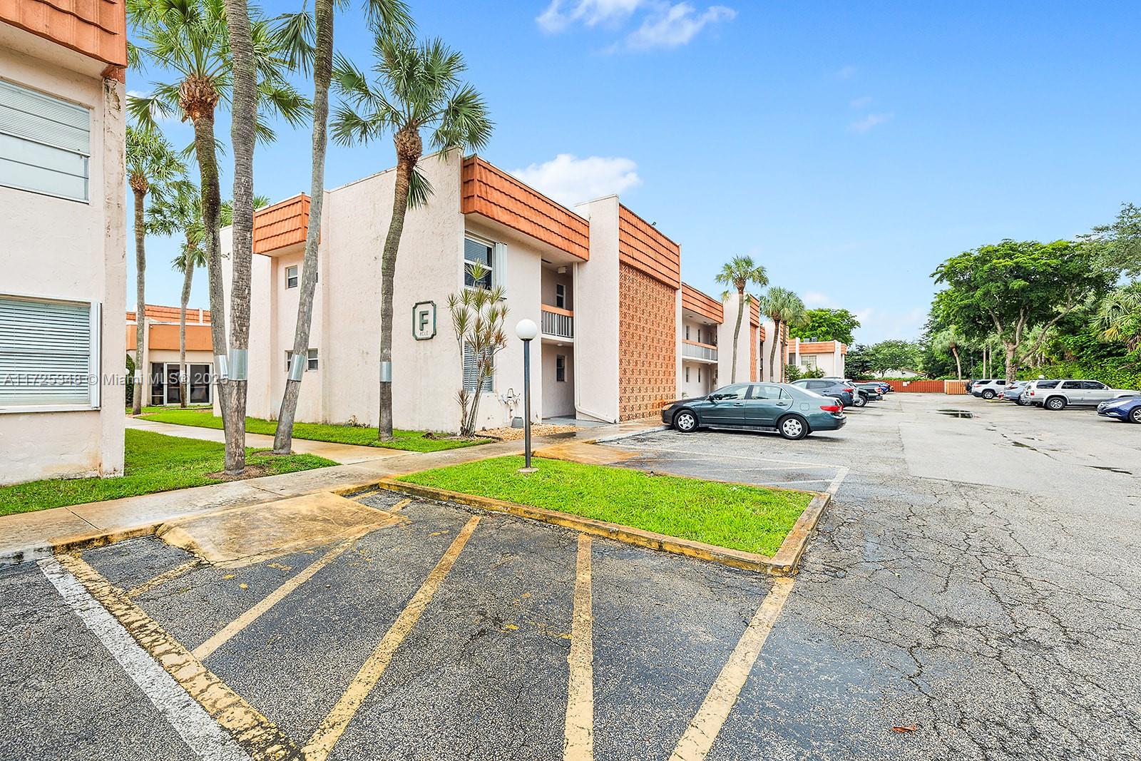 7610 Stirling Road, Unit 204F Davie, FL 33024 - Photo 20 of 24 Gallery Image 20