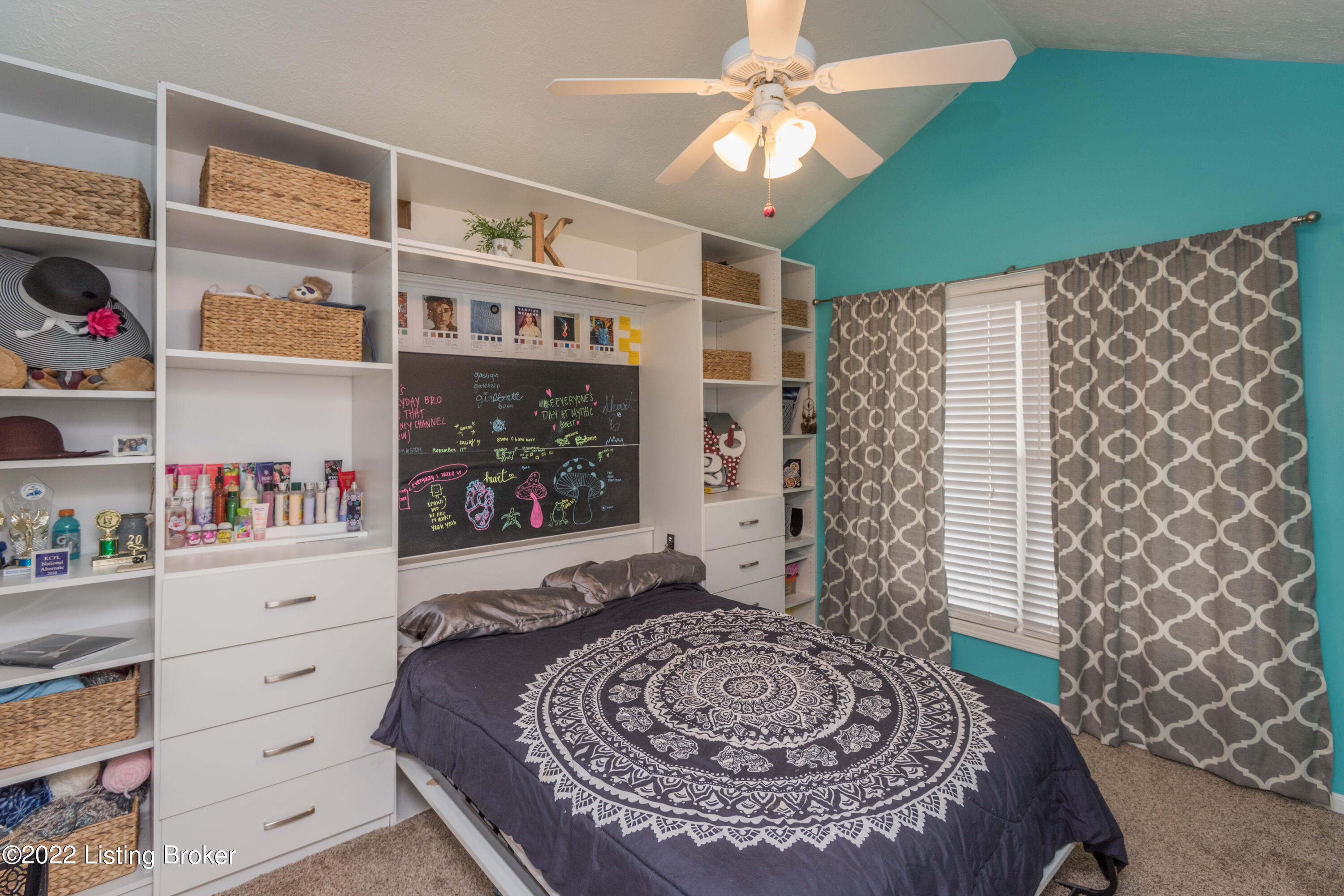 8102 Kellerman Road Louisville, KY 40219 - Photo 17 of 35 010