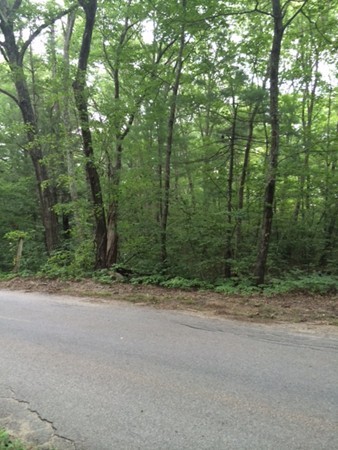 Lot2 Barrette Road Dudley, MA 01571 - Photo 3 of 6
