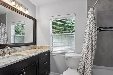 $305,000 | 1724 Old Metairie Street, Metairie, LA 70001