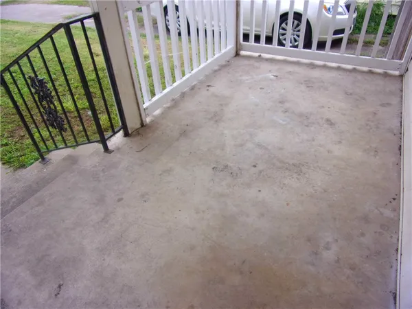 $1,450 | 1445 Brentwood Drive, Corpus Christi, TX 78415