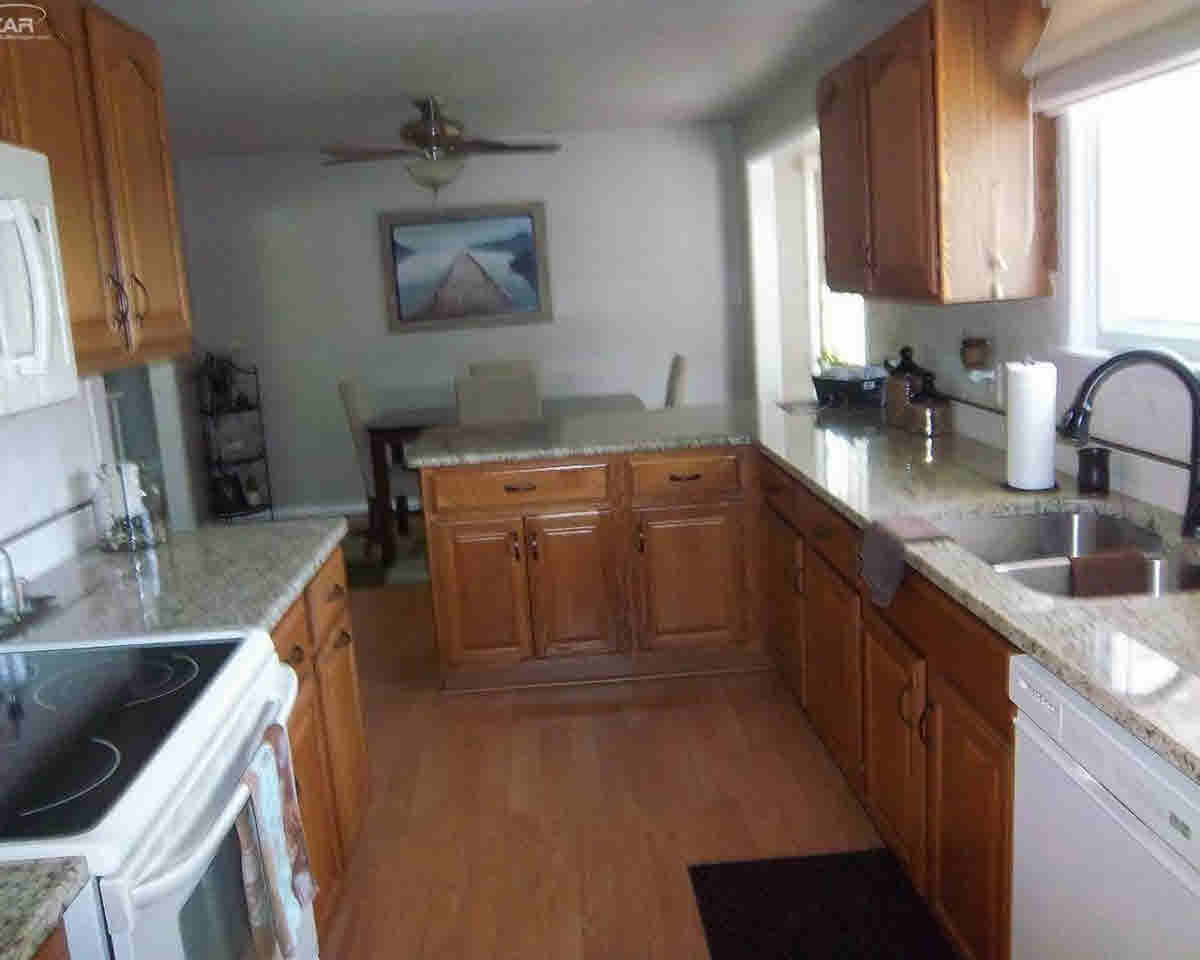 4223 Dillon Road Flushing, MI 48433 - Photo 15 of 33 21290504-14.JPG