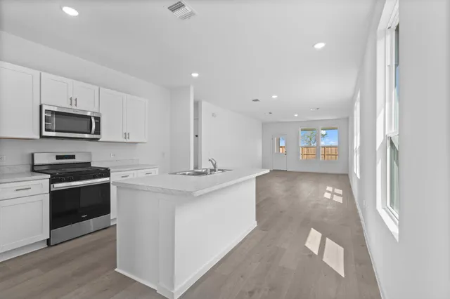 $249,990 | 23022 Deanston Drive, Waller, TX 77484