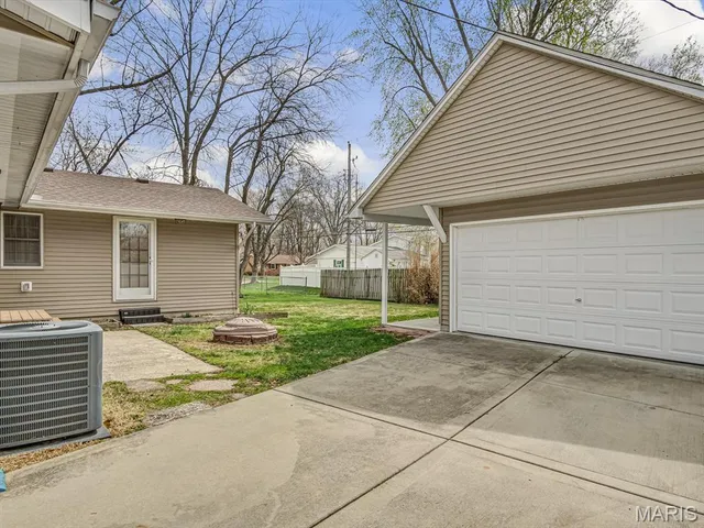 $2,375 | 33 Vanderbilt Place, O'Fallon, IL 62269