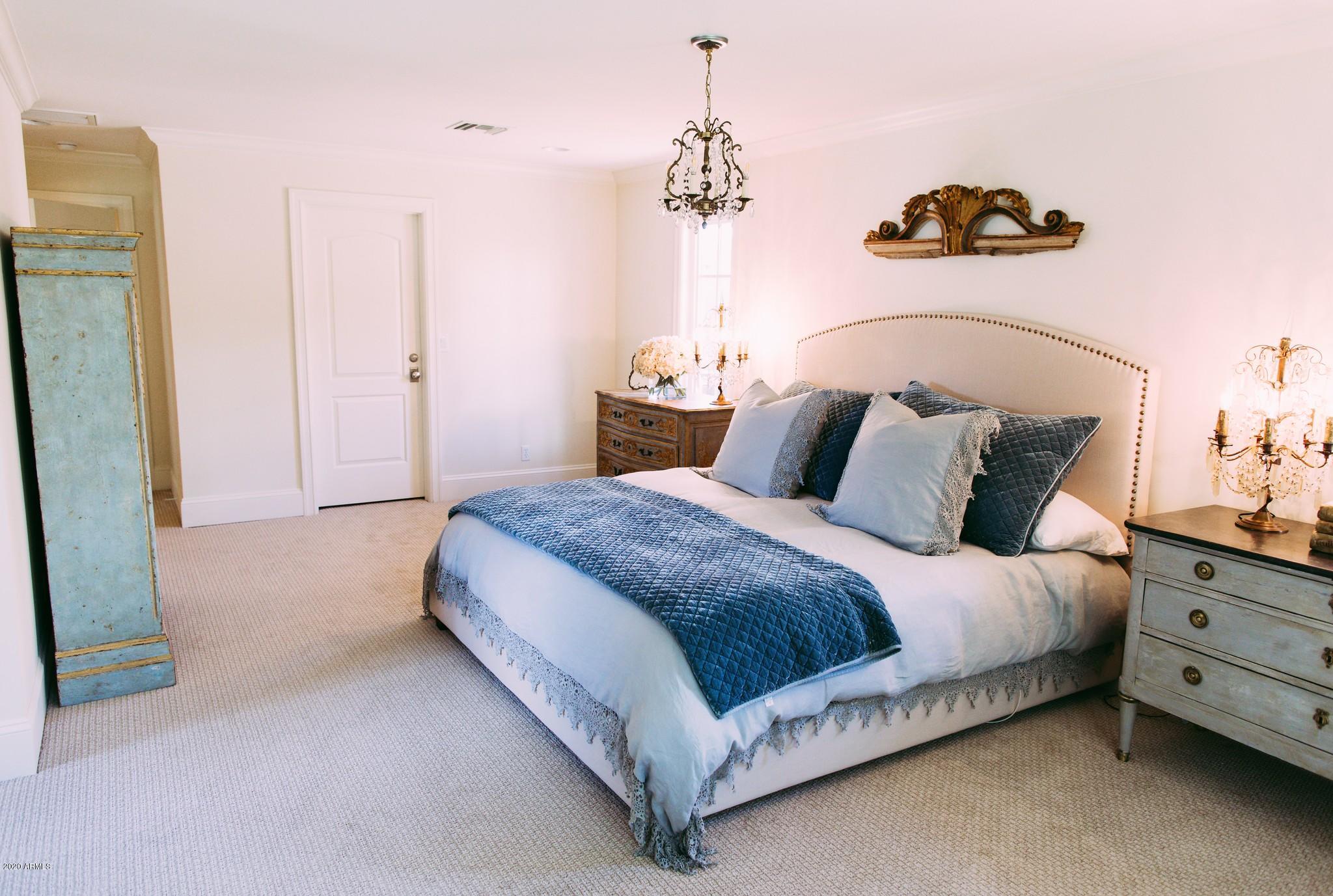 4701 North Dromedary Road Phoenix, AZ 85018 - Photo 101 of 130 Dromedary Home - For Sale - Arcadia-104