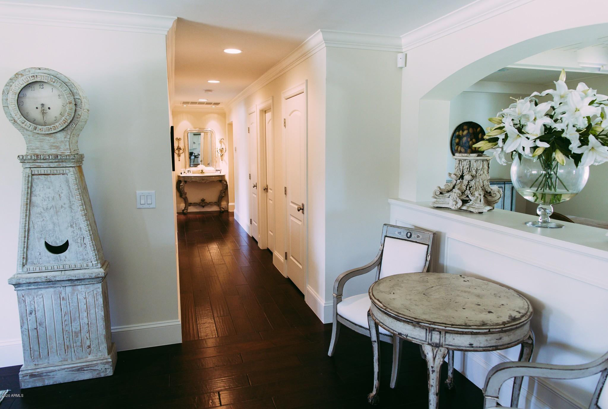 4701 North Dromedary Road Phoenix, AZ 85018 - Photo 105 of 130 Dromedary Home - For Sale - Arcadia-107