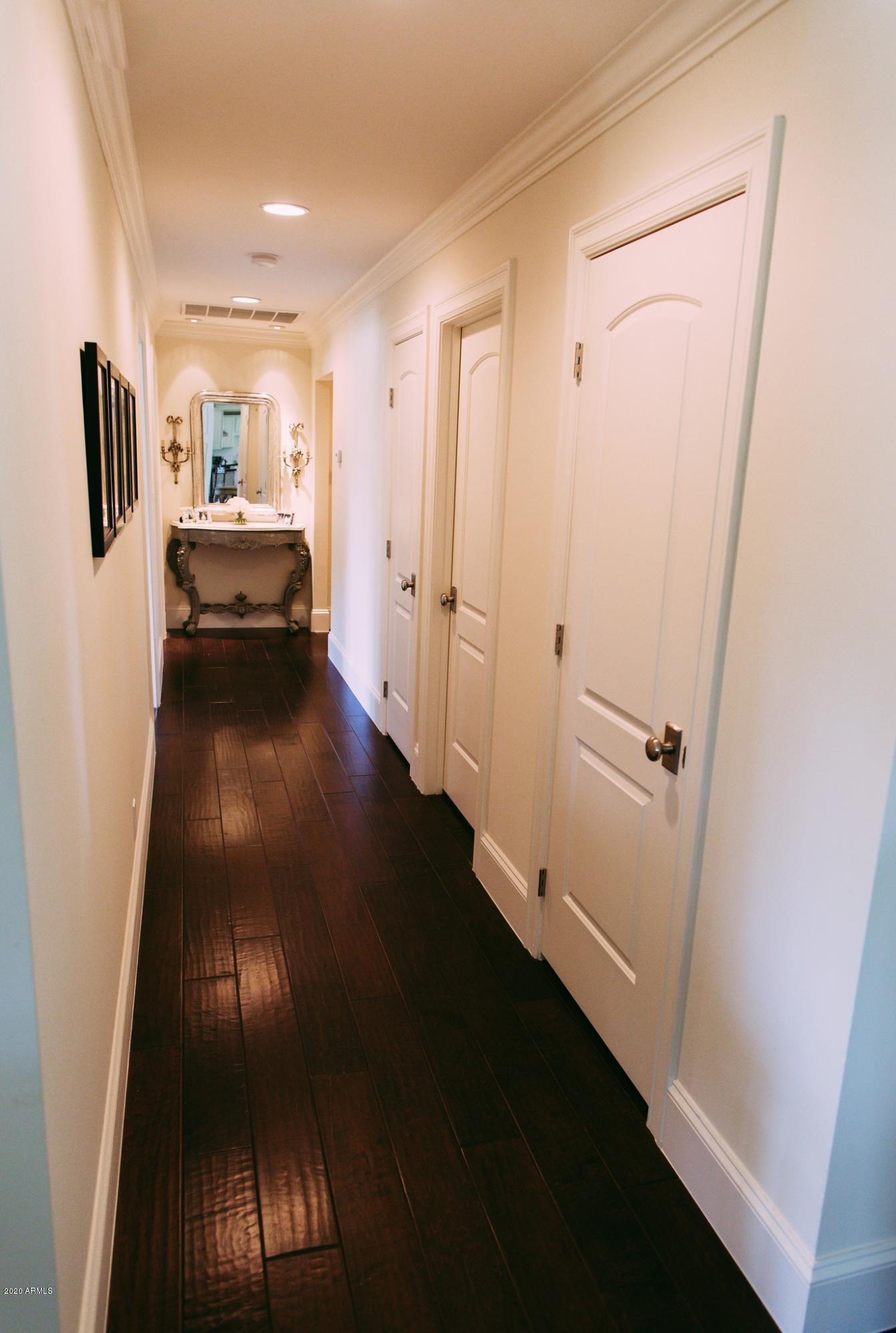 4701 North Dromedary Road Phoenix, AZ 85018 - Photo 106 of 130 Dromedary Home - For Sale - Arcadia-108