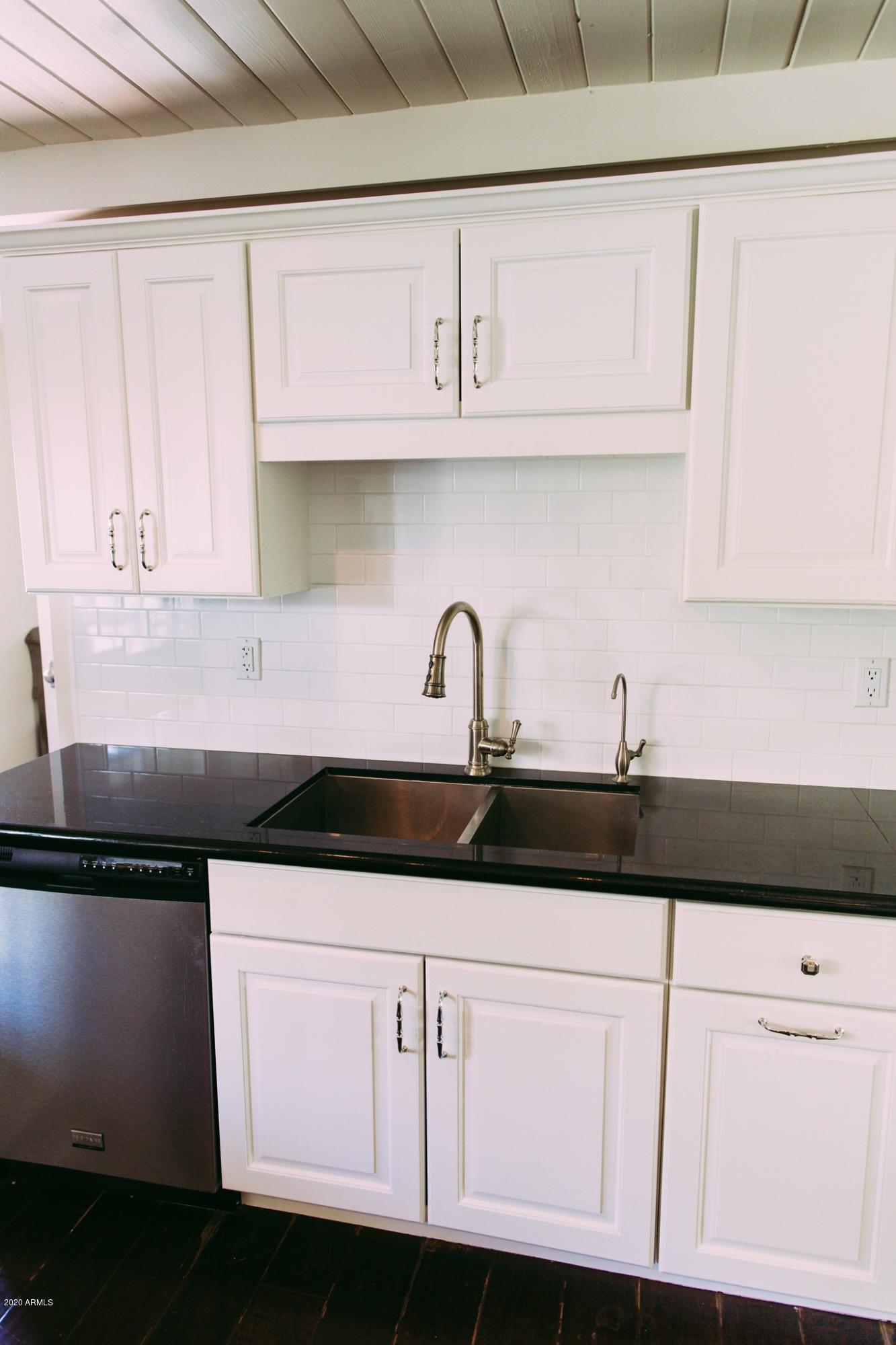 4701 North Dromedary Road Phoenix, AZ 85018 - Photo 110 of 130 Dromedary Home - For Sale - Arcadia-116