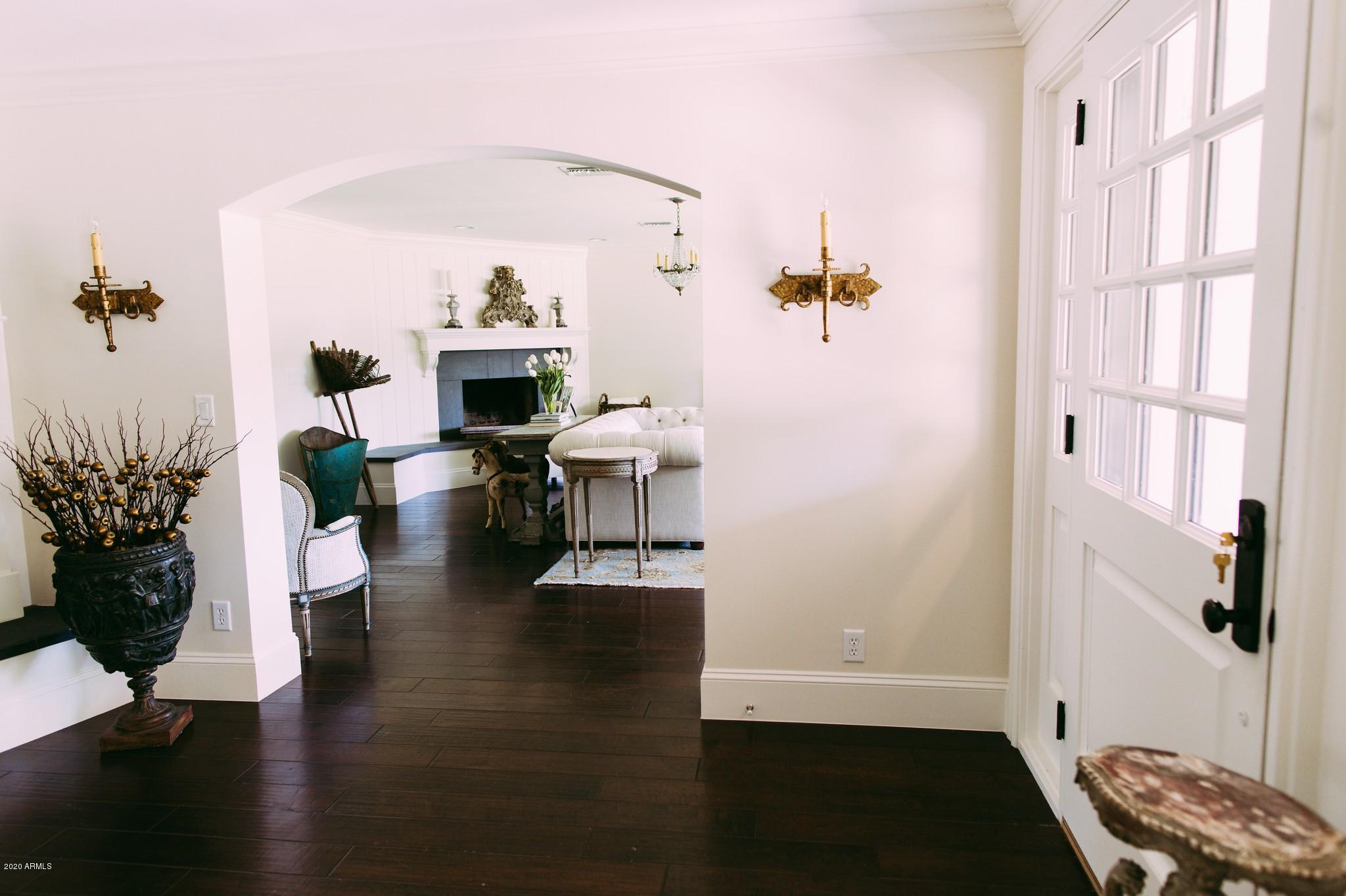 4701 North Dromedary Road Phoenix, AZ 85018 - Photo 14 of 130 Dromedary Home - For Sale - Arcadia-2