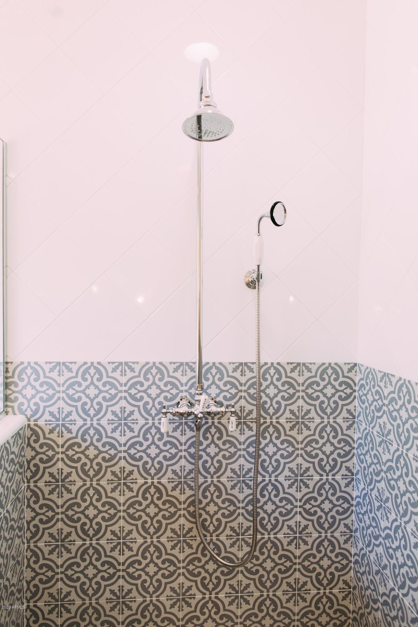 4701 North Dromedary Road Phoenix, AZ 85018 - Photo 23 of 130 Dromedary Home - For Sale - Arcadia-11