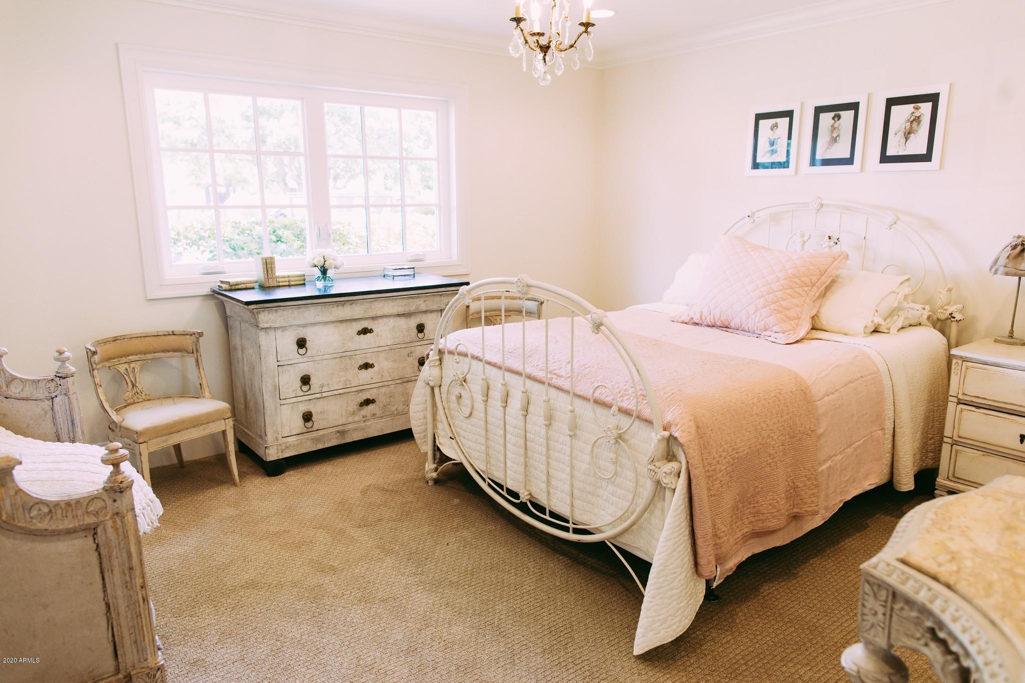 4701 North Dromedary Road Phoenix, AZ 85018 - Photo 31 of 130 Dromedary Home - For Sale - Arcadia-19