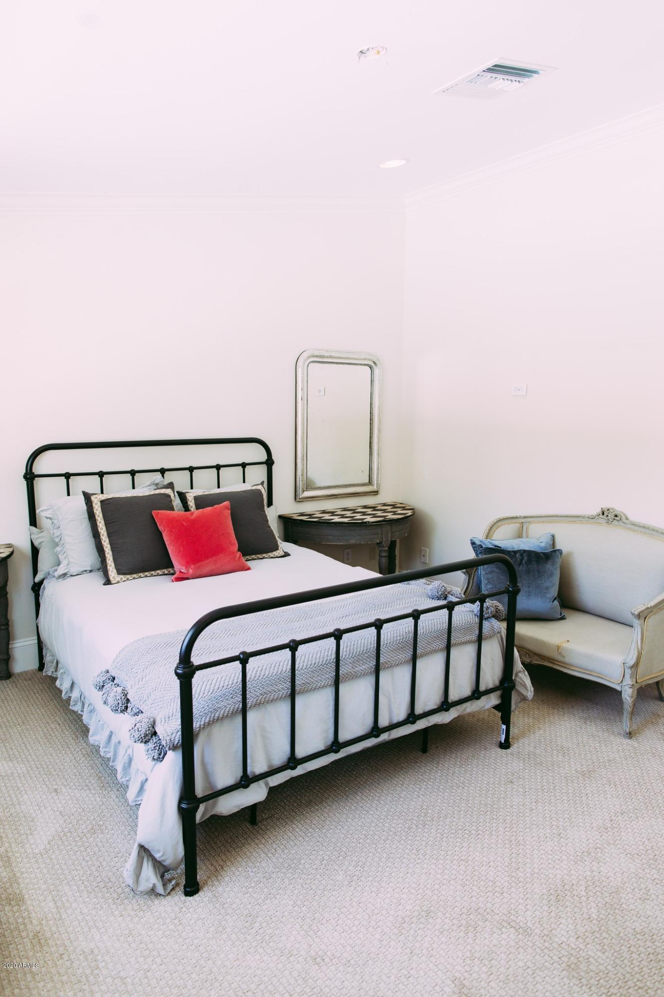 4701 North Dromedary Road Phoenix, AZ 85018 - Photo 71 of 130 Dromedary Home - For Sale - Arcadia-60