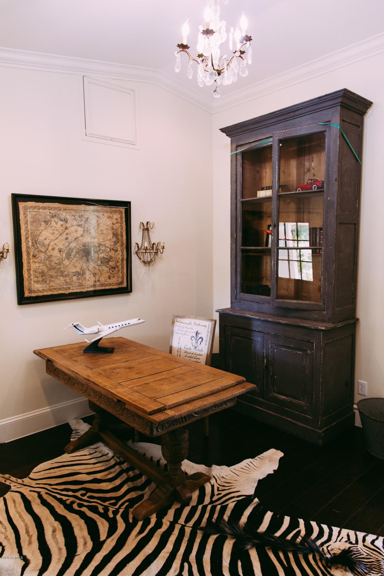 4701 North Dromedary Road Phoenix, AZ 85018 - Photo 73 of 130 Dromedary Home - For Sale - Arcadia-62