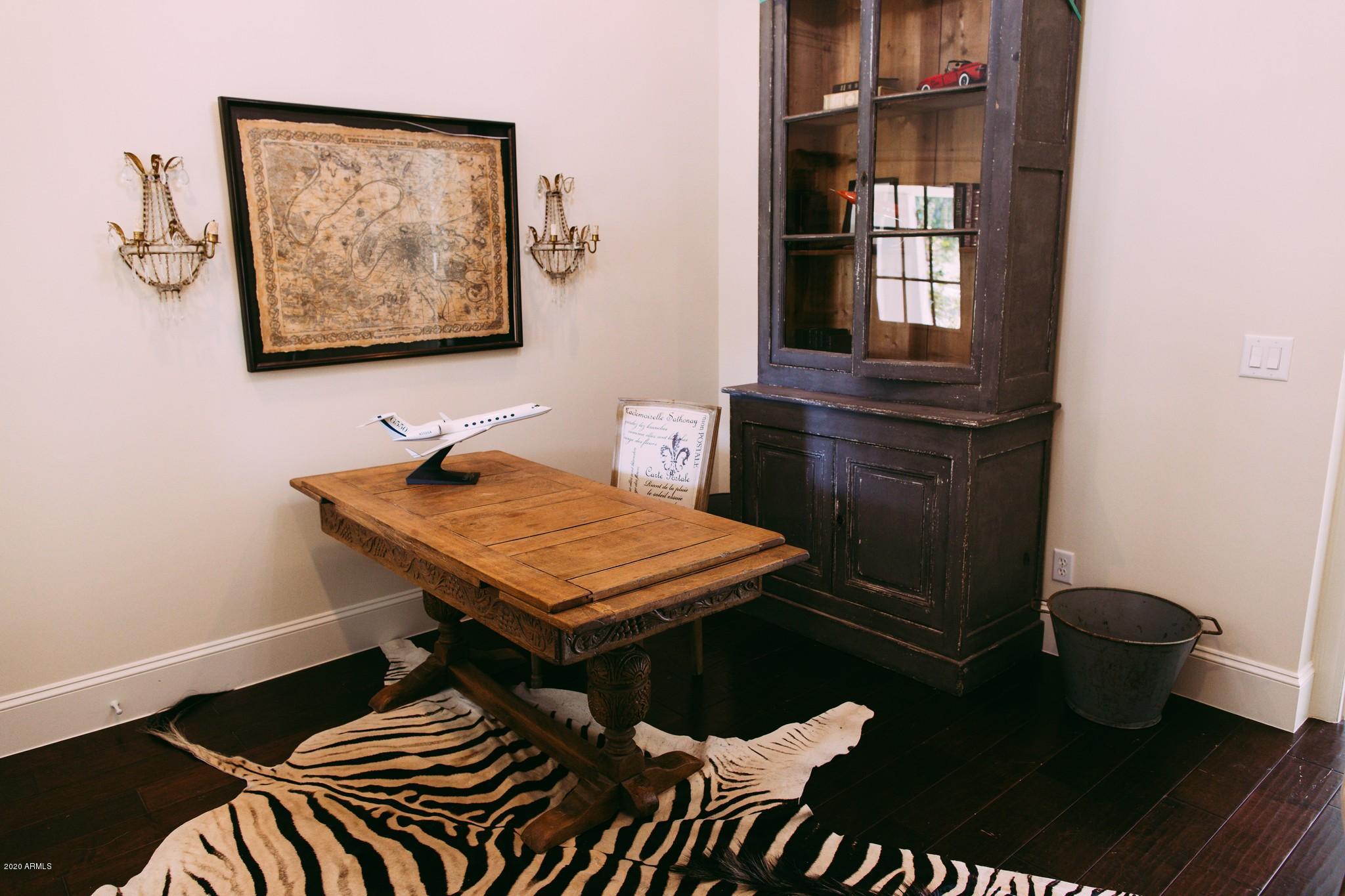 4701 North Dromedary Road Phoenix, AZ 85018 - Photo 74 of 130 Dromedary Home - For Sale - Arcadia-63