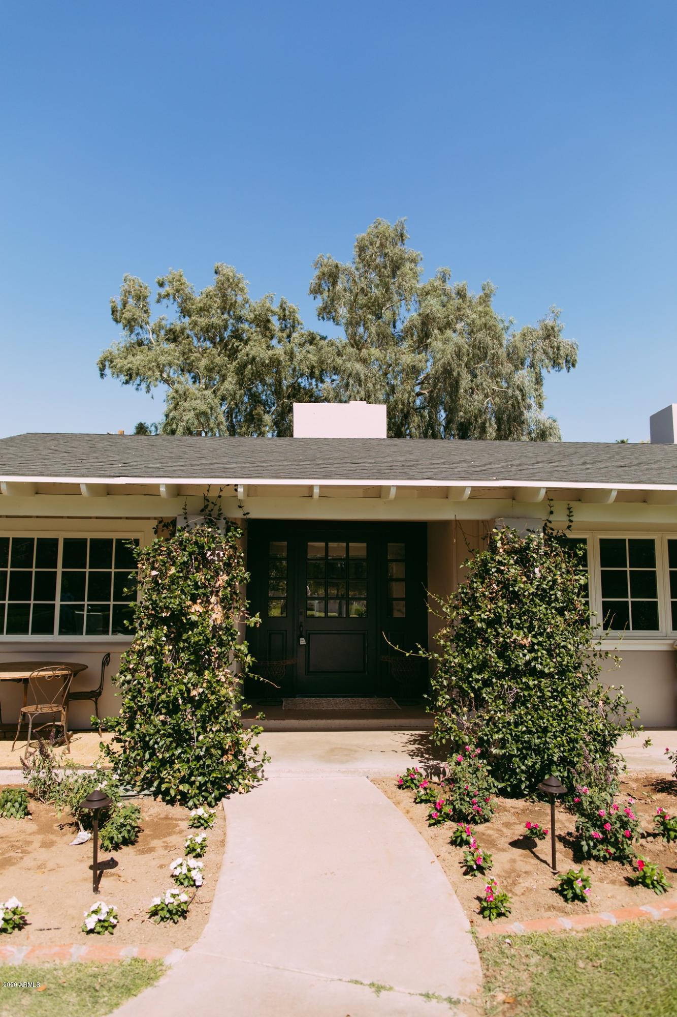 4701 North Dromedary Road Phoenix, AZ 85018 - Photo 9 of 130 Dromedary Home - For Sale - Arcadia-169