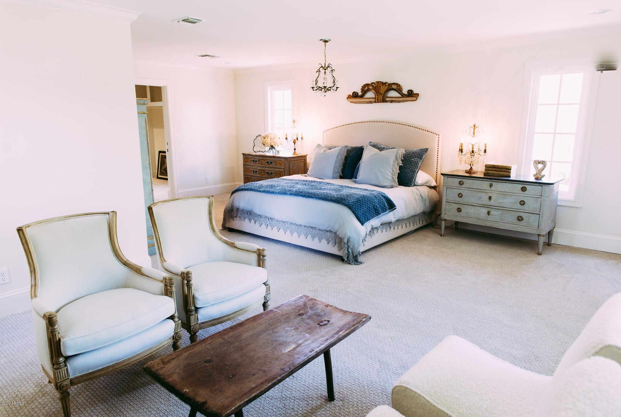 4701 North Dromedary Road Phoenix, AZ 85018 - Photo 100 of 130 Dromedary Home - For Sale - Arcadia-103