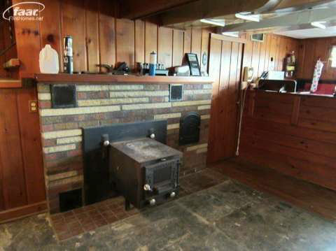 2005 Miles Road Lapeer, MI 48446 - Photo 15 of 16 20392163-15.JPG