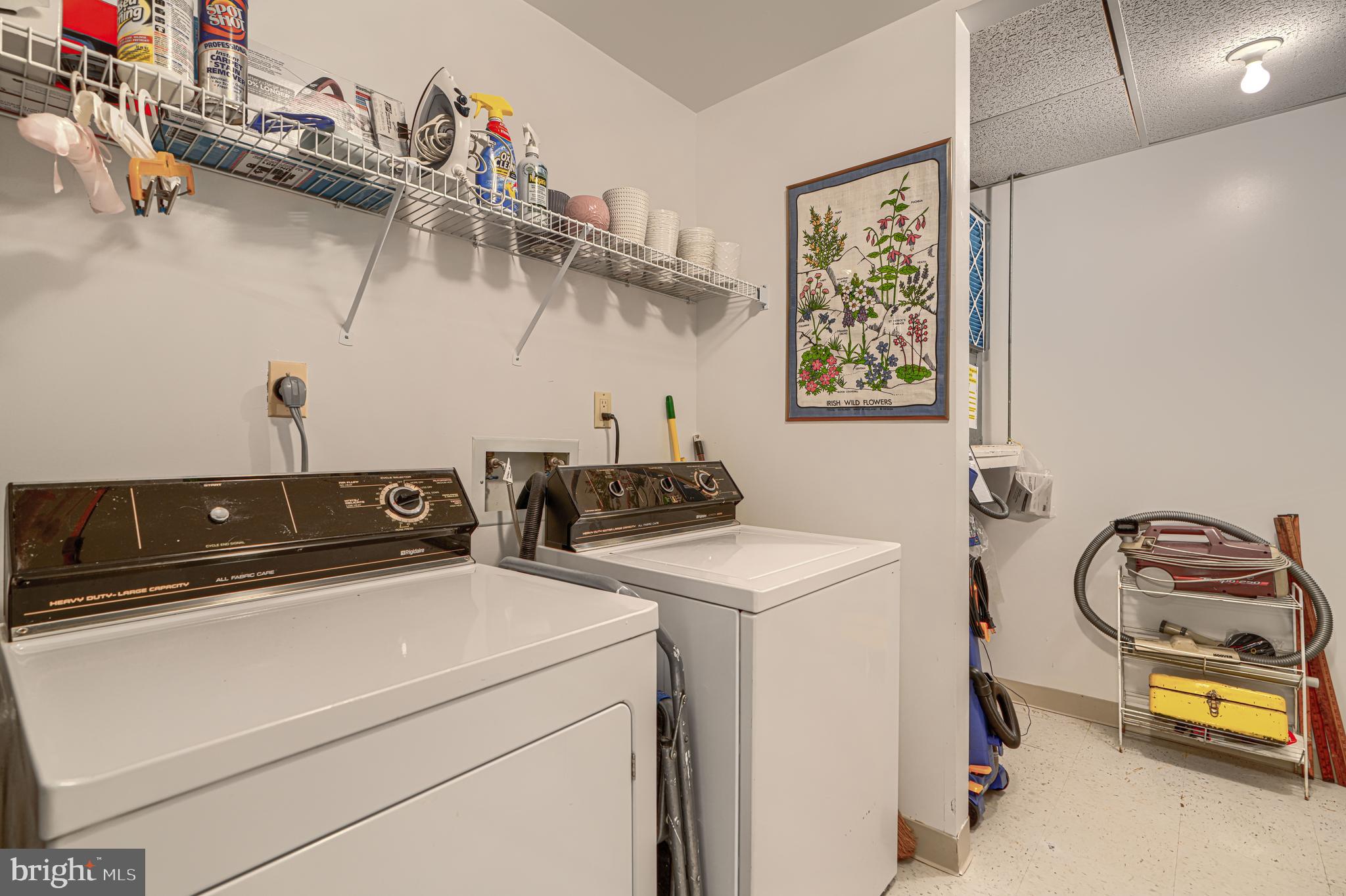 3801 Canterbury Road, Unit 912 Baltimore, MD 21218 - Photo 39 of 79 Laundry room off office