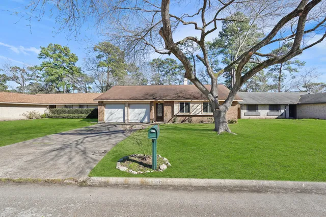 $1,649 | 15226 Flamingo Park, Humble, TX 77396