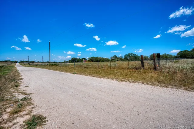 $115,000 | 165 Sanctuary Lane, Unit 5, Von Ormy, TX 78073