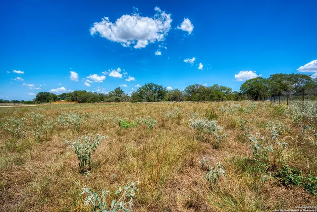 $115,000 | 165 Sanctuary Lane, Unit 5, Von Ormy, TX 78073