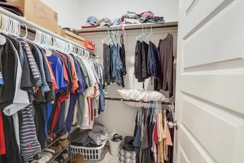 $300,000 | 224 Lavaca River Lane, Hutto, TX 78634