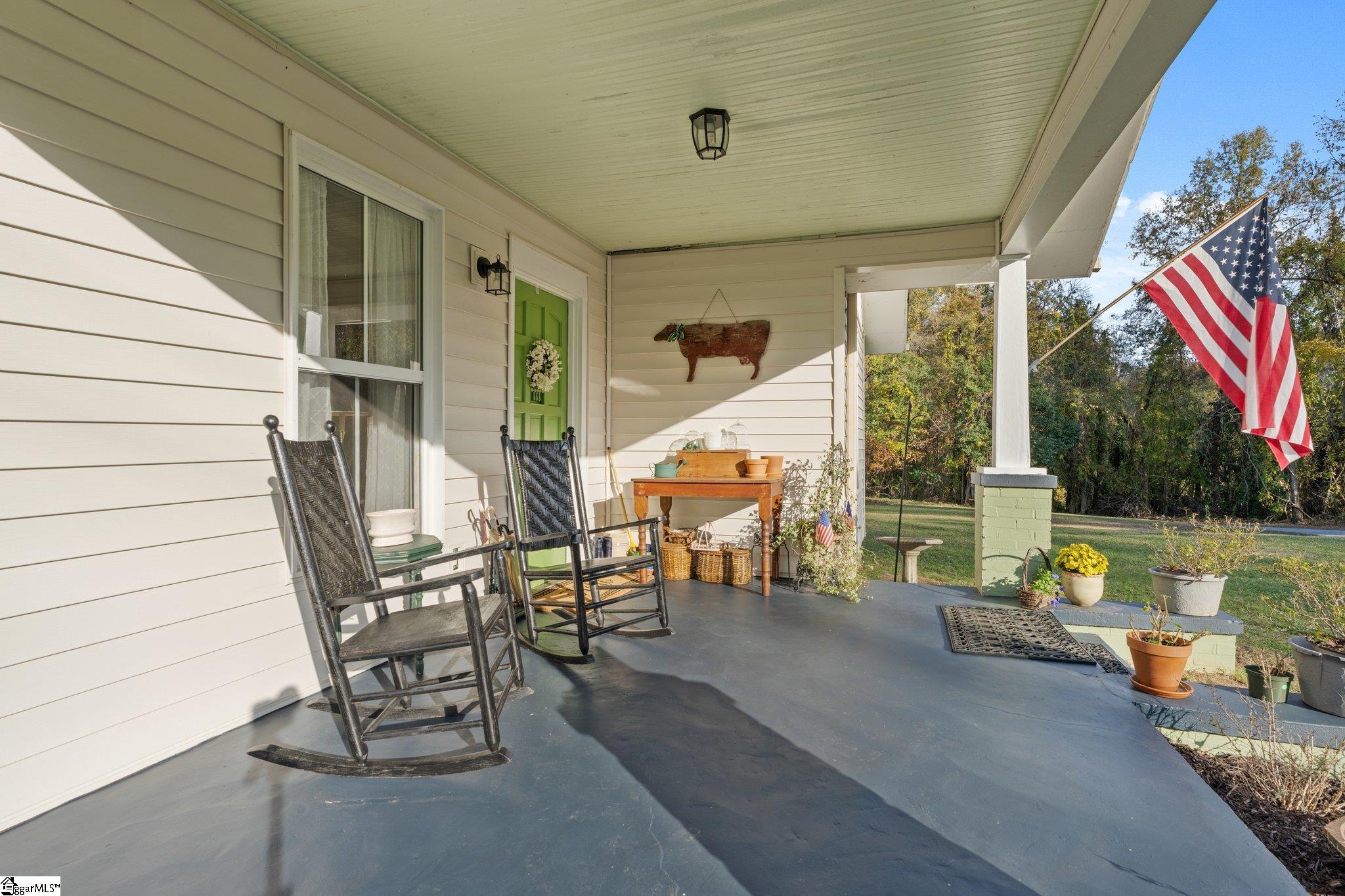 128 Mahaffey Street Belton, SC 29627 - Photo 5 of 31