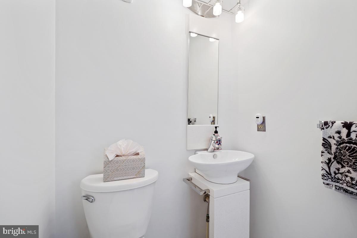 14206 Plum Run Way Silver Spring, MD 20906 - Photo 18 of 48 Half Bath