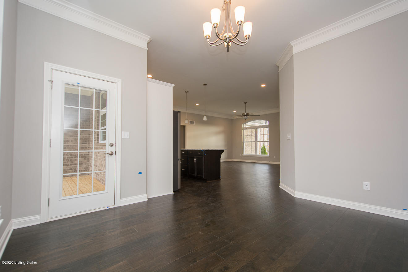 10101 Reeseman Drive Louisville, KY 40291 - Photo 20 of 59 10101Reeseman-21