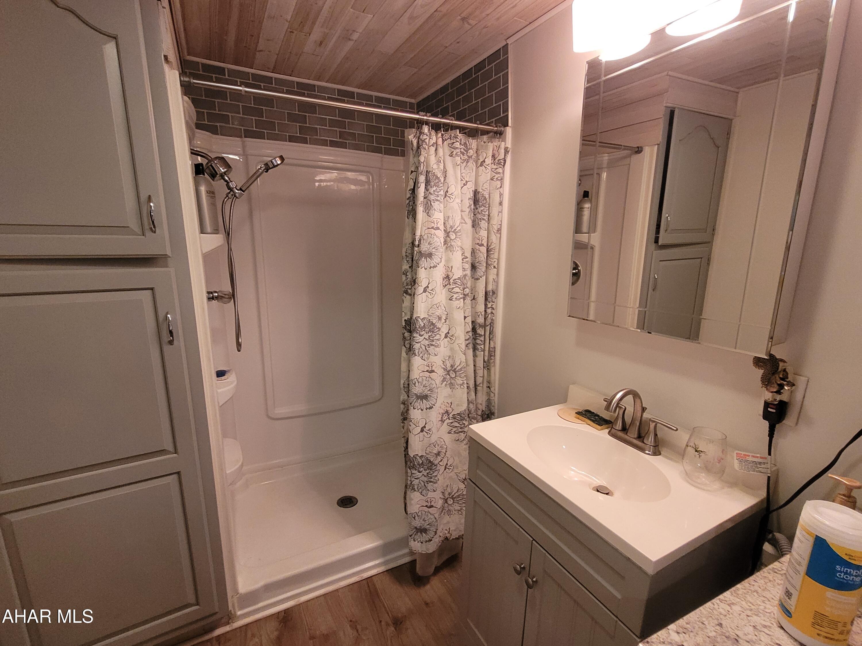 102 South Locust Lane Flinton, PA 16640 - Photo 23 of 51