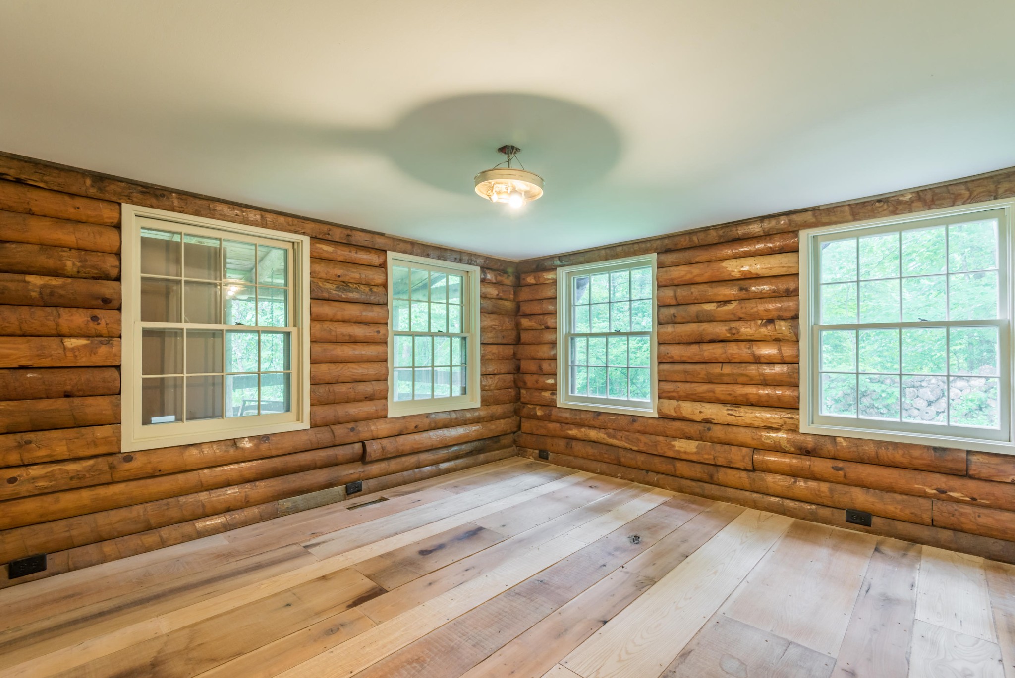 145 Scruggs Cemetery Road Clinton, TN 37716 - Photo 14 of 26 a view of an empty room with a window