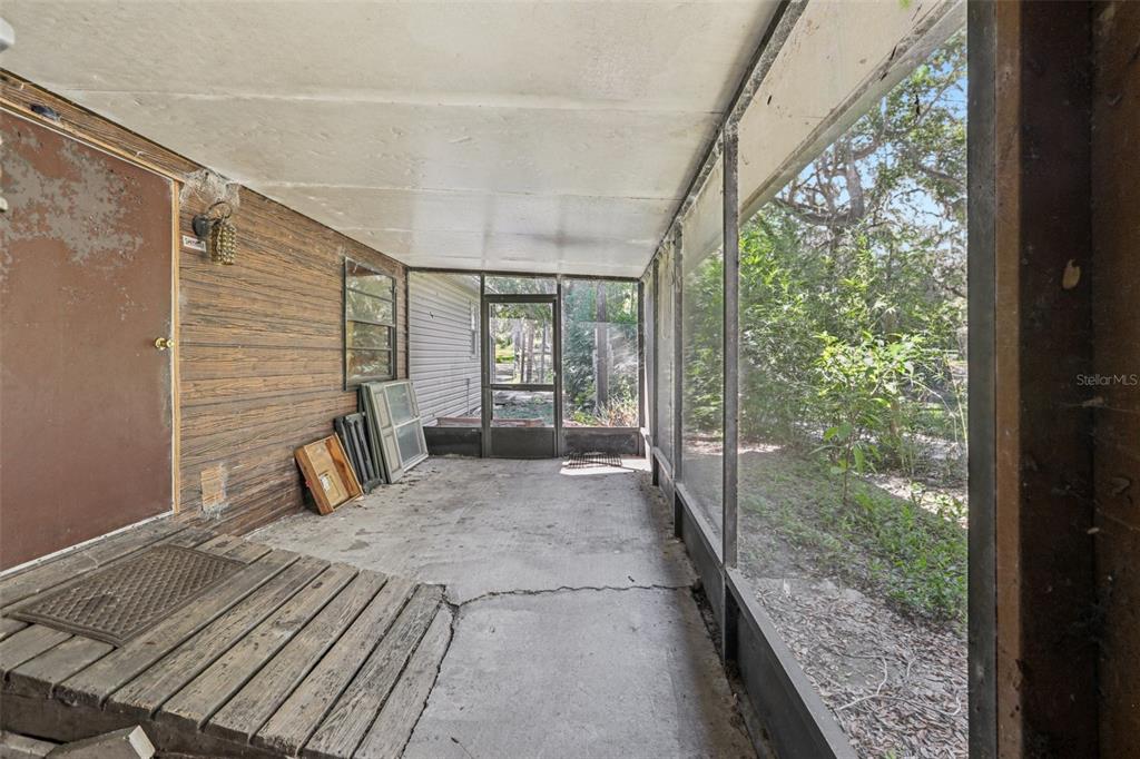 29235 Bayhead Road Dade City, FL 33523 - Photo 36 of 71 Gallery Image 36